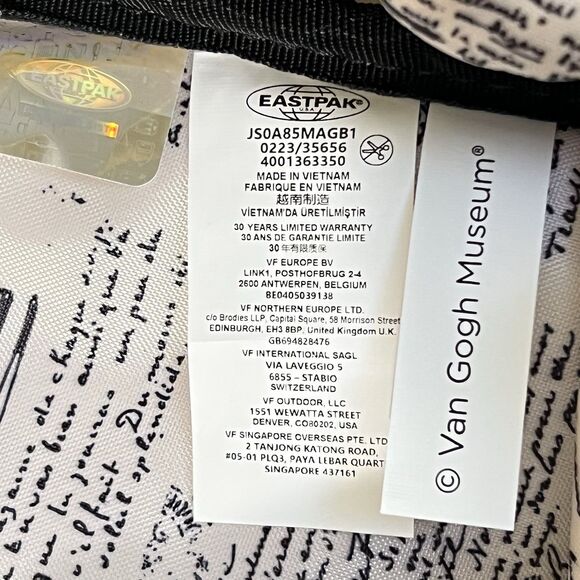 Eastpak x Van Gogh Museum Amsterdam Sunflowers Oil on Canvas Day Pak'R Backpack - Picture 15 of 17